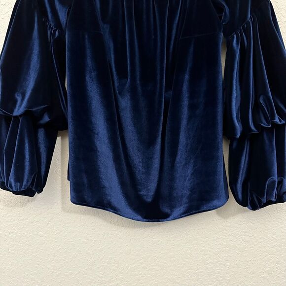 NWOT PETERSYN Lily Velvet Off-The-Shoulder Top Long Sleeve in Midnight Blue - Picture 5 of 10